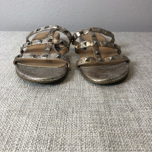 Vaneli Sandals size 7.5N slight wedge gold bejeweled - Picture 6 of 13
